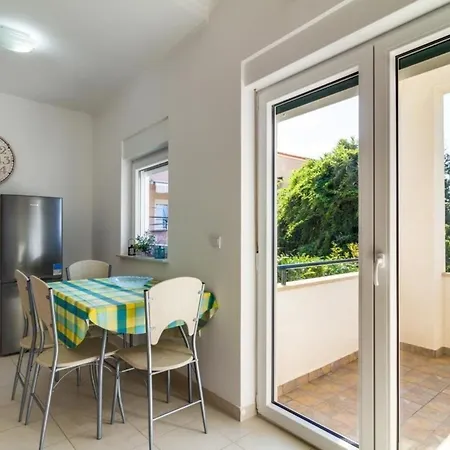 In Stoja Mit Terrasse Apartment *
